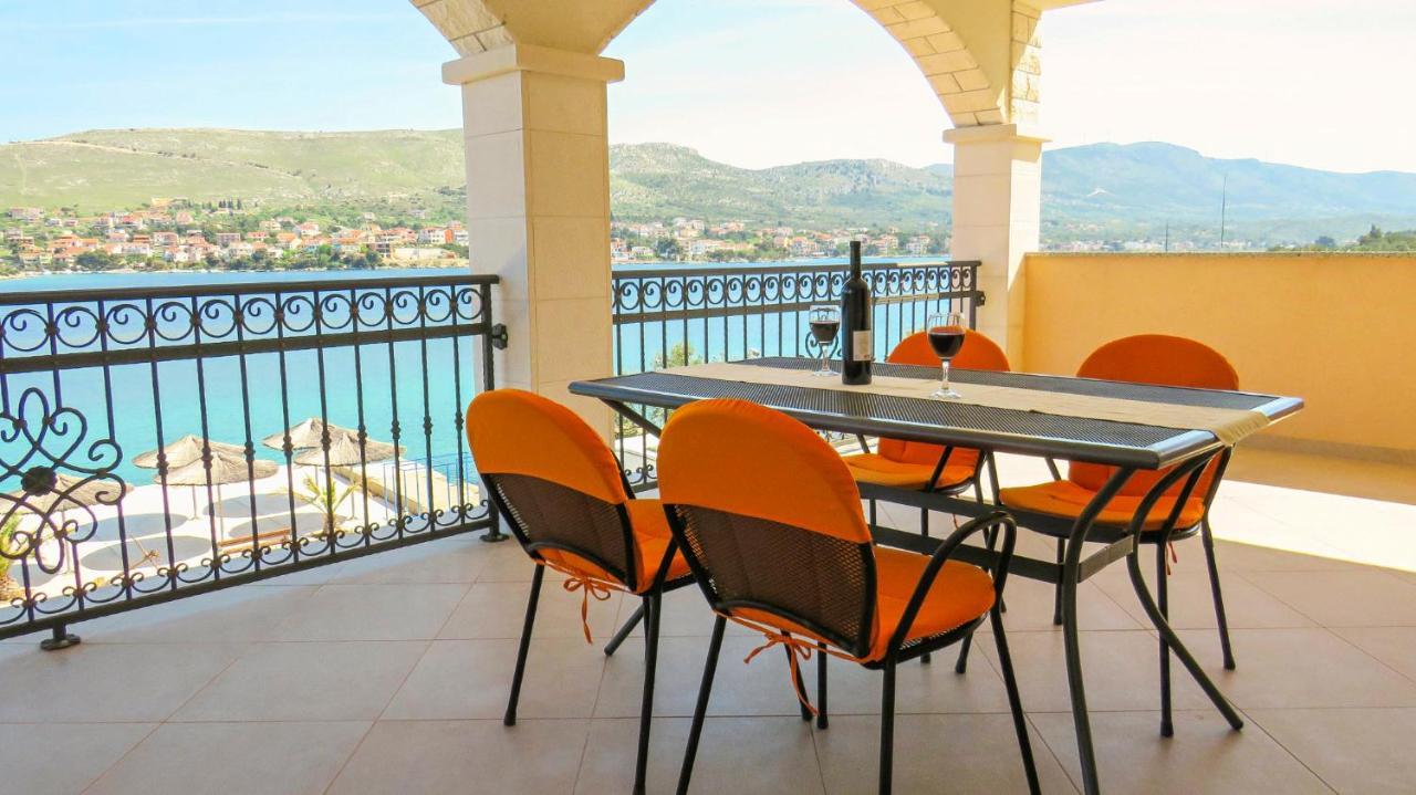 Apartments Villa Ante Grebastica Exterior photo
